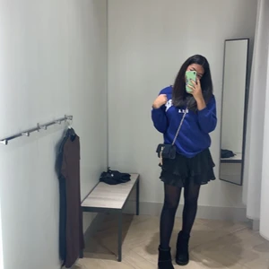 New York sweatshirt  - En super fin sweatshirt från shein säljer den för att jag råkade beställa hem två exakt likadana! 