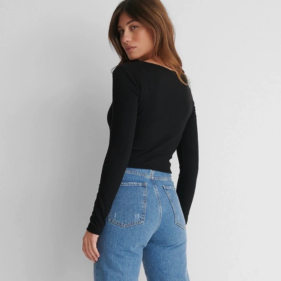 Svart tunnstickat tröja från NAKD - 90