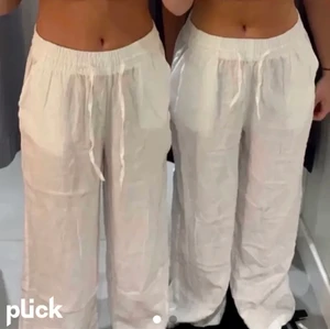 Linnebyxor  - Linnebyxor från Gina i strl xxs, men skulle säga dom passar en s💗 säljer pga att jag inte använder dom så mycket som ja hoppades att jag skulle🤍 dom är i nyskick! Använda ett fåtal gånger bara. (Köparen står för frakten) högsta bud: 320 + frakt