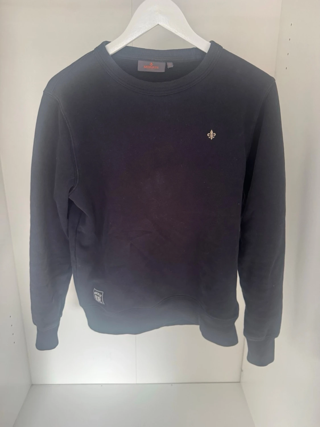 Mörkblå sweatshirt från Morris