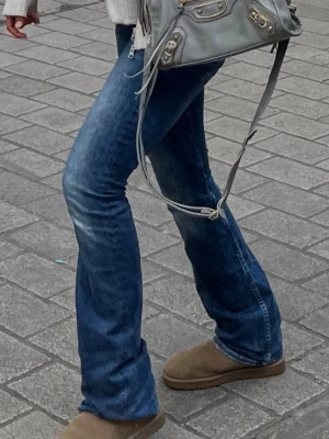 Jeans - Low waist jeans. 