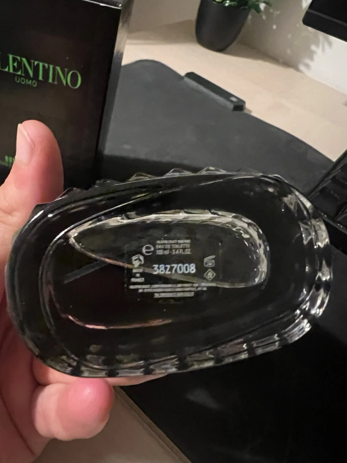 Valentino Uomo parfym svart/grön - 4