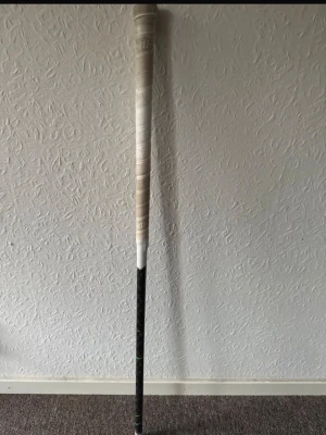 Salming X PRO - Salming X PRO skaft i 28 flex! 