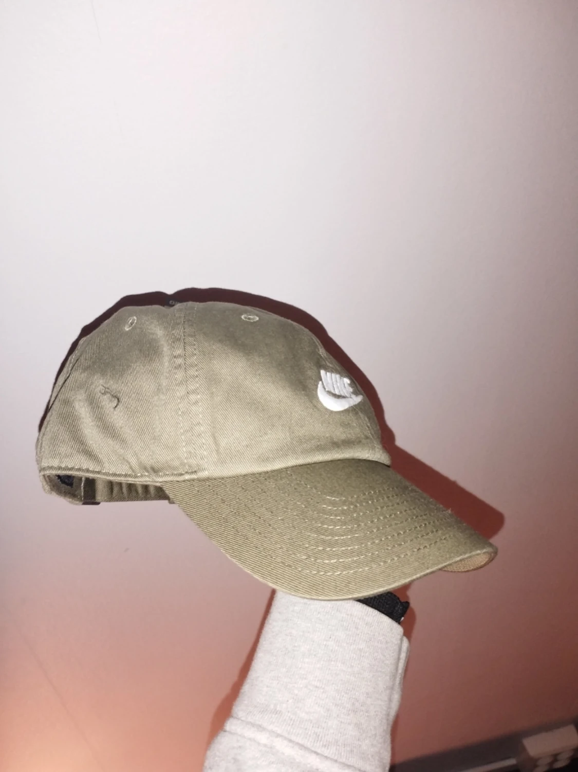 Olivgrön Nike keps med broderad logo - 1