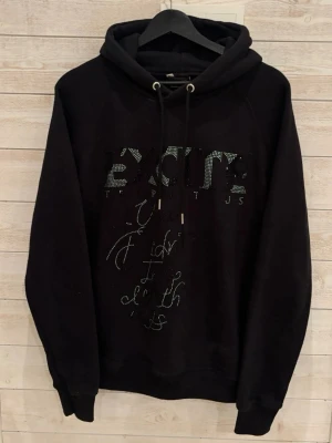 Excite hoodie   - Riktigt fet Rhinestone Hoodie🤩||| storlek S ||| hör av er vid dne minsta lilla fråga ||| mvh GC