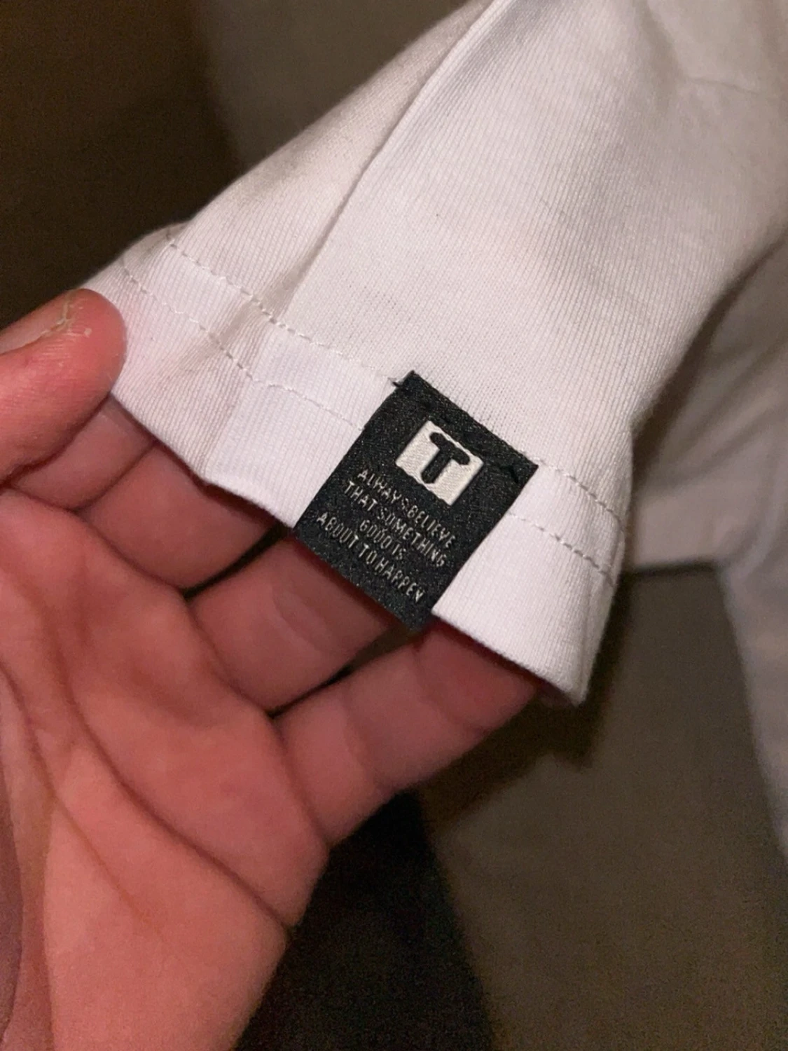 Vit T-shirt med text ”need money for Porsche” - 3