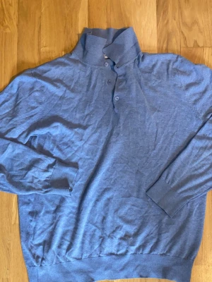 MING tröja - Riktigt sjysst tröja faktiskt ba något man har everyday liksom finns inget att klaga på dom skriv vid funderingar