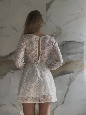 Klänning - Superfin student/skolavslutnings klänning i bra skick