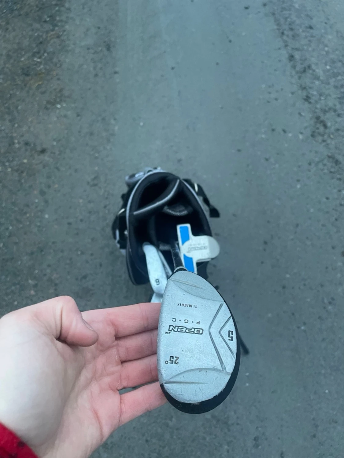 Golfbag med klubbor från Open - 4