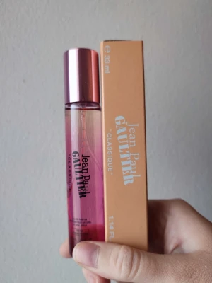 Jean Paul Gaultier Classique - Jean Paul Gaultier Classique Perfume. 33ml bottle. New! Great winter/fall fragrance.