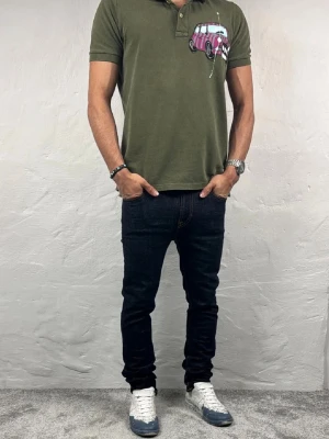 Nudie jeans  - Ett par riktigt snygga jeans från Nudie i storlek W28 L32 i modellen High Kai
