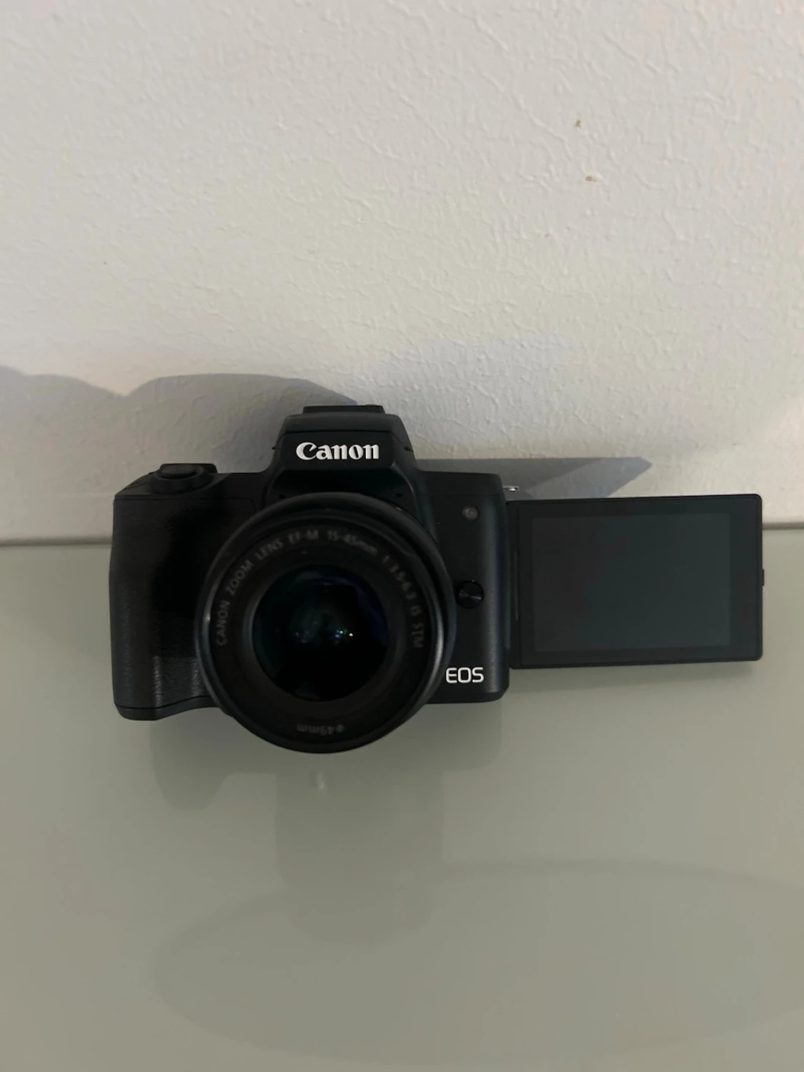 Canon EOS M50 systemkamera med vridbar skärm - 1