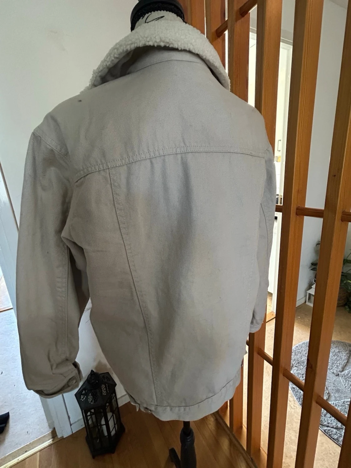 Beige fodrad jeansjacka från H&M - 3