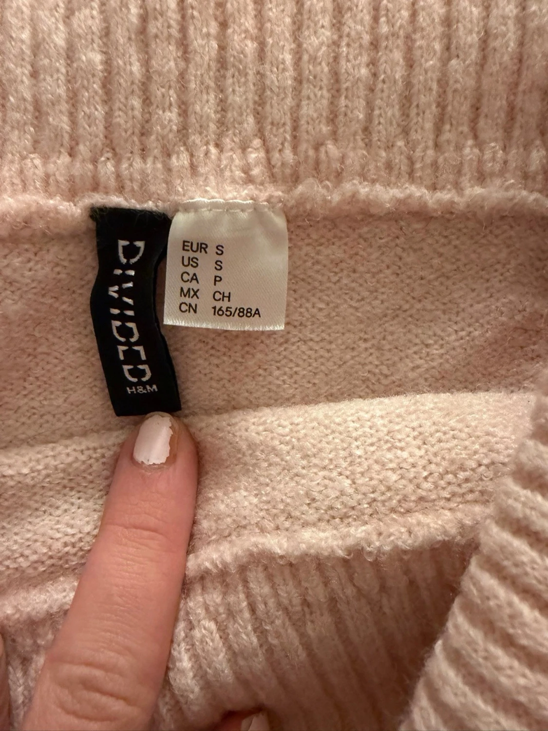 Ljusrosa off shoulder stickad tröja - 3