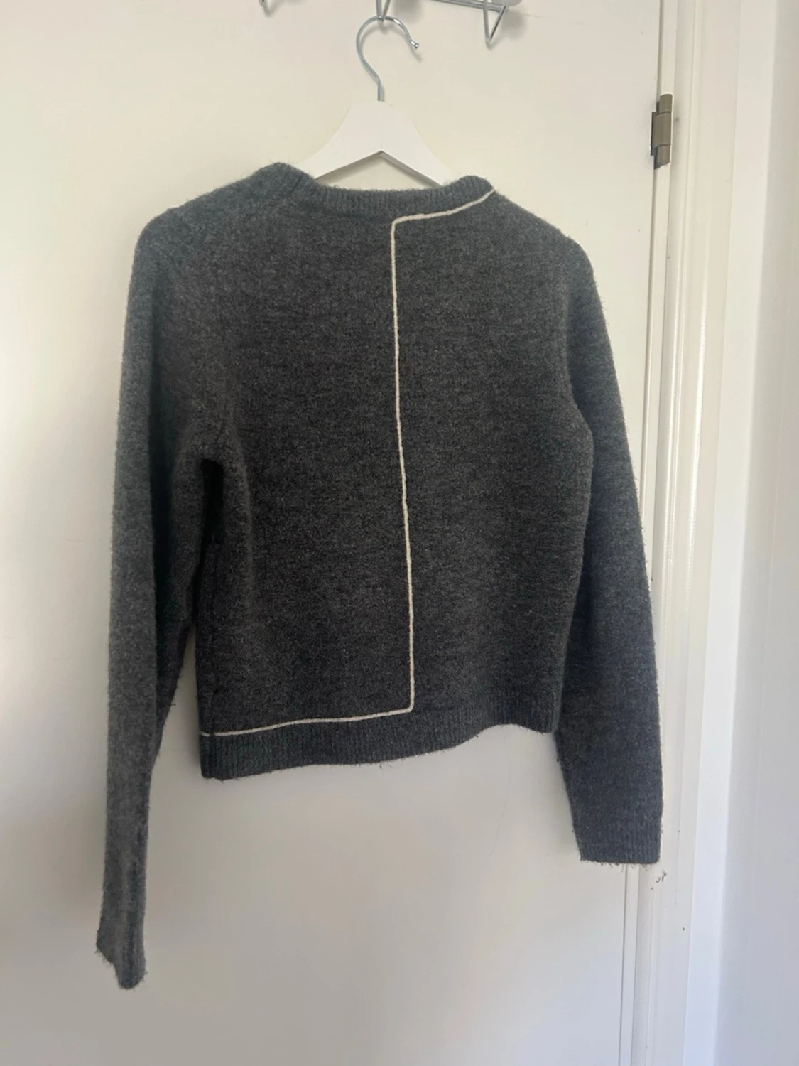 Mörkgrå stickad tröja från Zara - 1