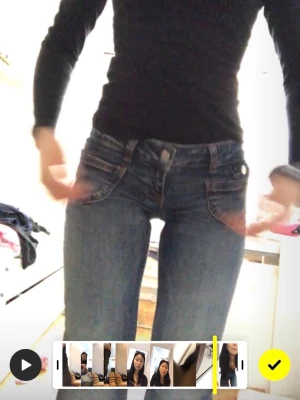 Blå bootcut jeans  - Perfekt passform! Body looks tea in it. Från nelly. Super low waist. 