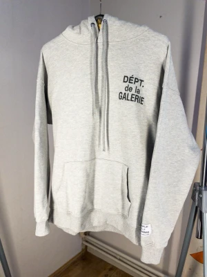 Gallery Dept Hoodie - jätte fräsch hoodie från Gallery Dept, storlek M (loose fit) så kan passa för den som har L oxå!