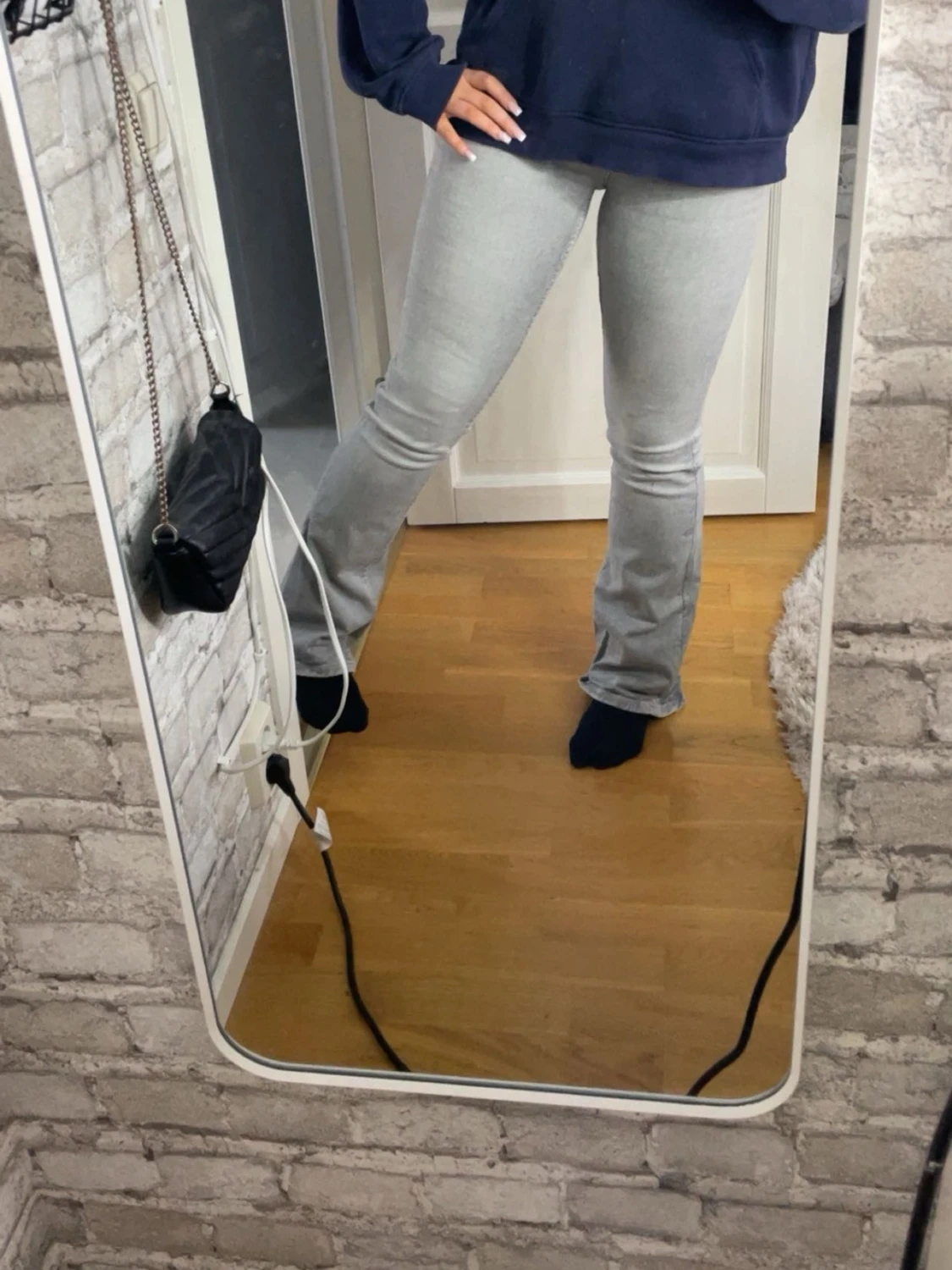 Gråa bootcut jeans - 1