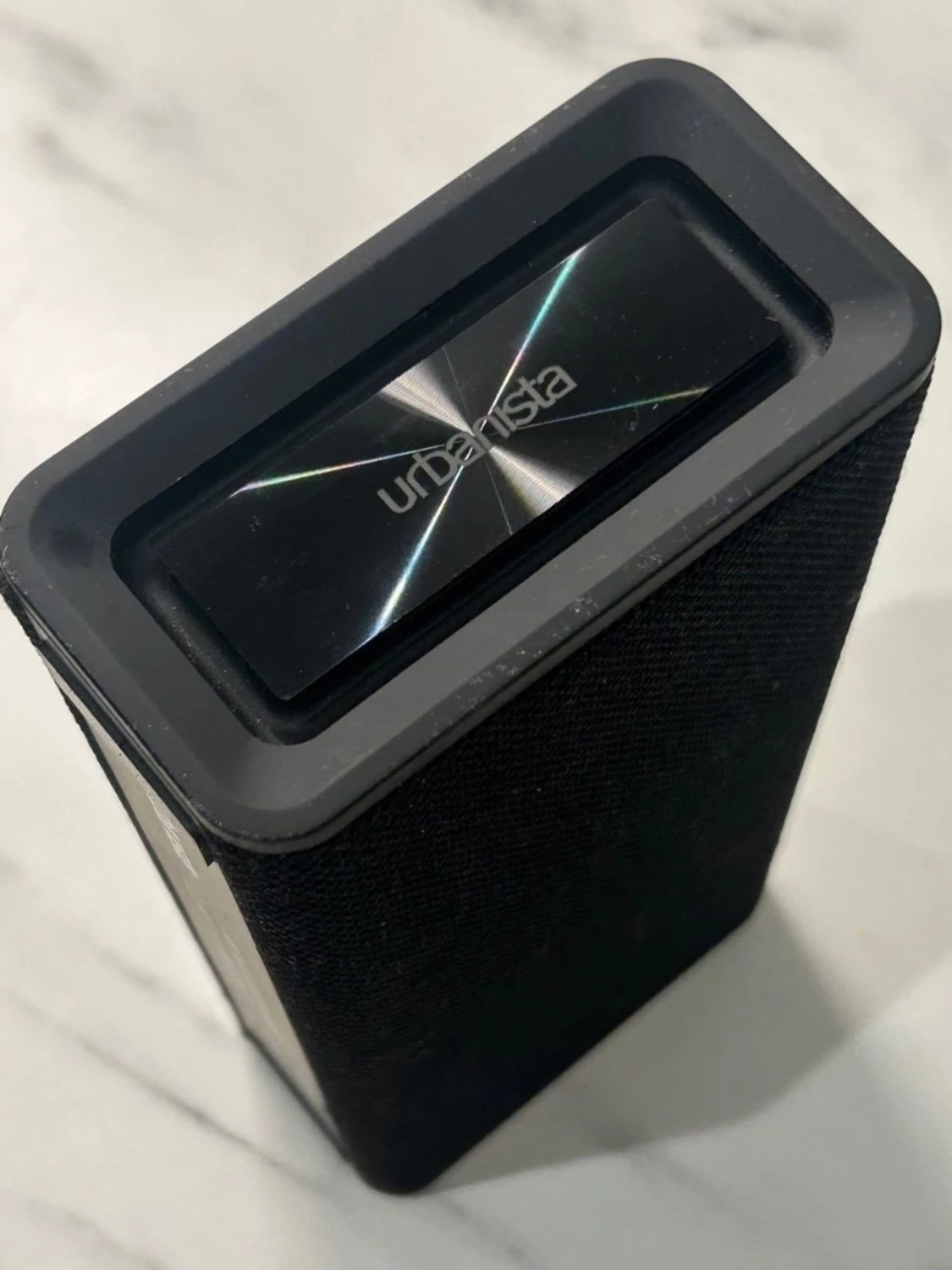 Urbanista svart bärbar högtalare - 1