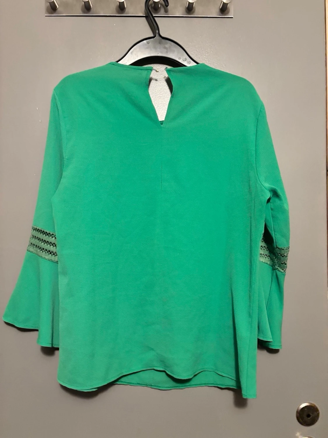 Grön blus med vida ärmar från H&M - 3