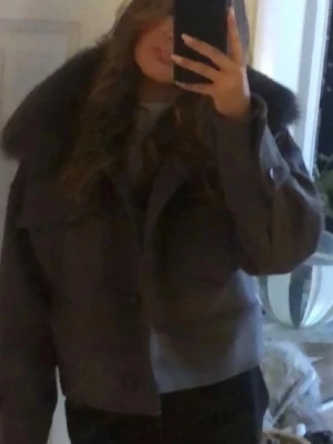 Grå Meotine kappa - Bra skick!! S/M 