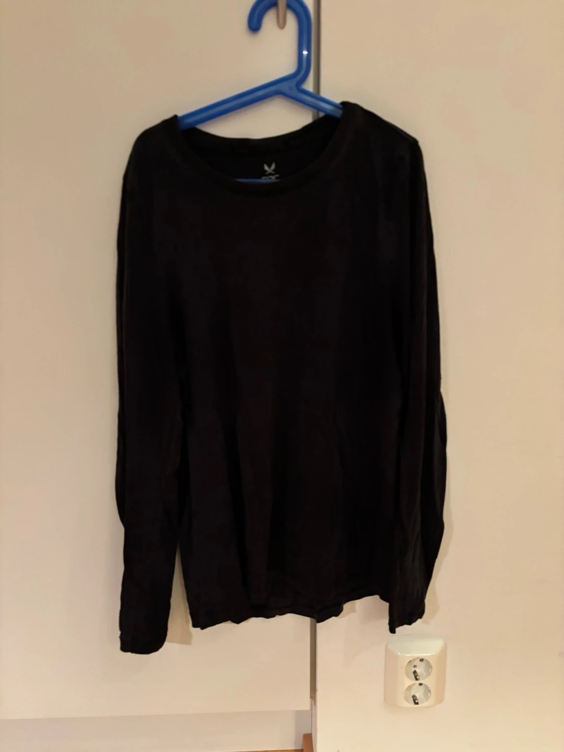 Svart långärmad tröja