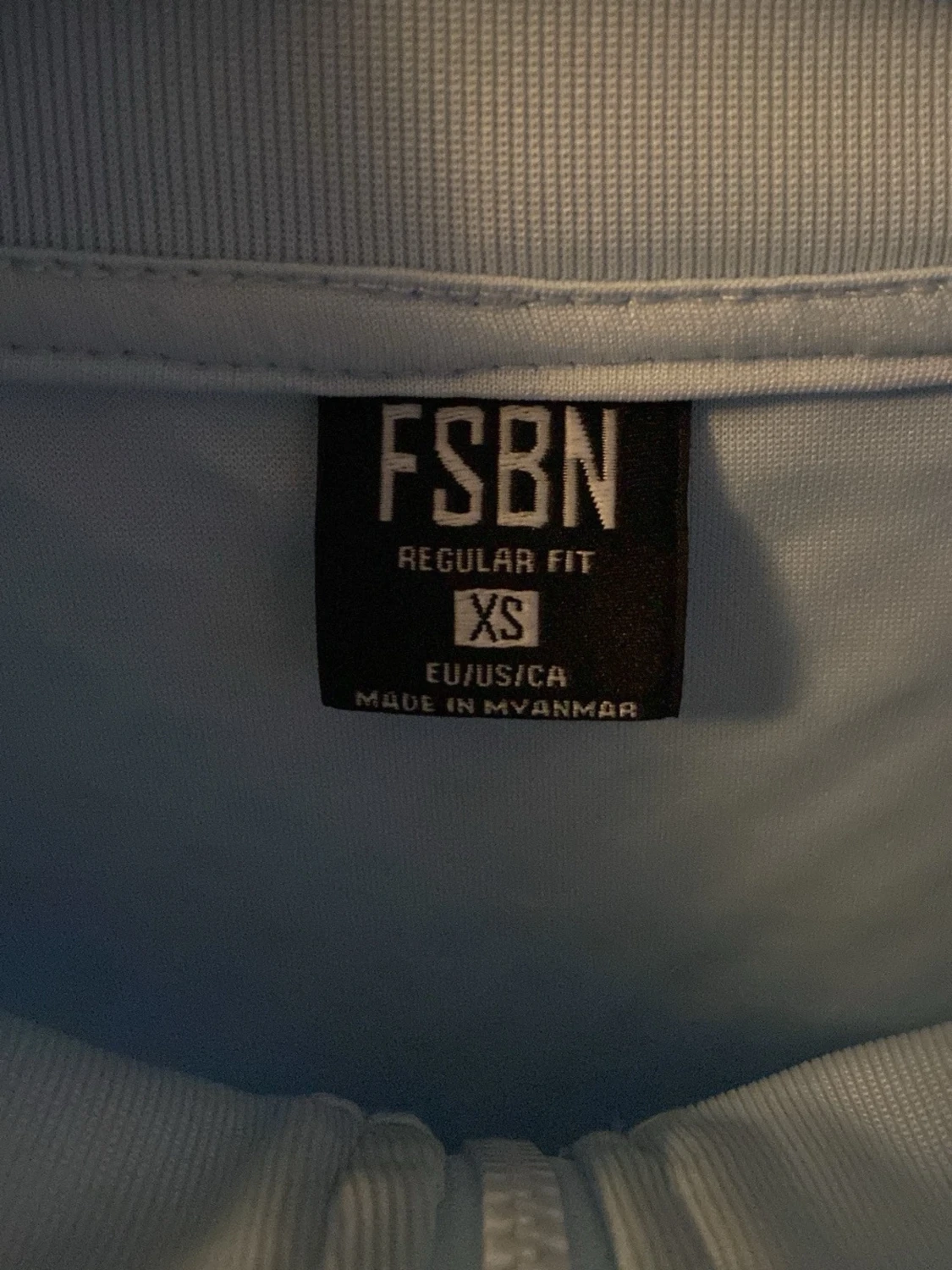 Blå hoodie med dragkedja och tryck - 3