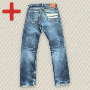 Momotaro Jeans - A pair of Selvedge Momotaro Jeans in size 29, see measurements below. In great condition. Feel free to message me if you have any questions!  Measurements: Tag size – 29, Waist – 38.5 cm, Rise – 25 cm, Thigh – 27 cm, Inseam – 75.5 cm, Length – 96 cm, Leg opening – 16 cm