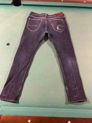 Lee heat jeans - Lee heat jeans herr| pris:499kr| storlek: W31 L32| skick:9/10| hör av dig vid minsta lilla fundering eller fråga|