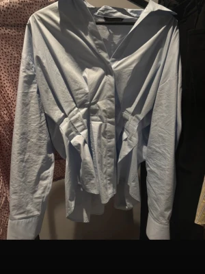 Skjorta med indragen midja - Använd fåtal gånger