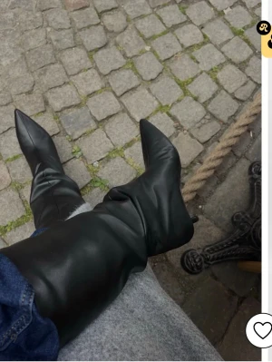 Stiletto boots  - Använda 1 gång helt som nya köpte för 799kr