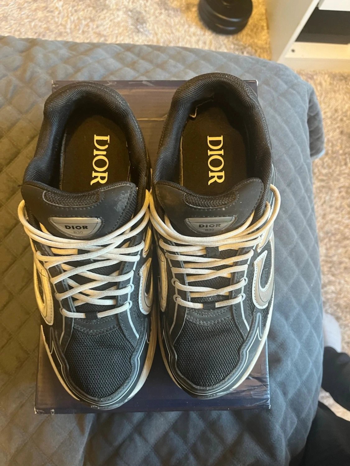 B30 skor svart,vit  - 1