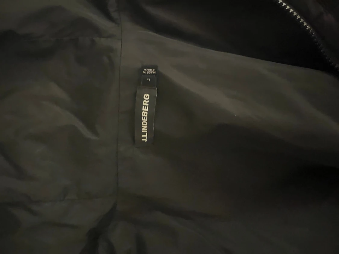 Svart vindjacka från J.Lindeberg - 1