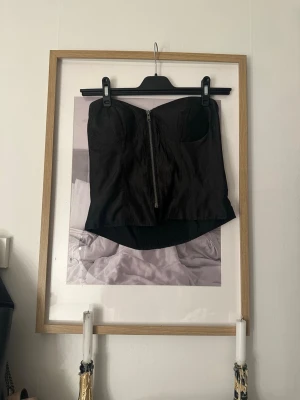 Fest topp - Snygg fest topp med dragkedja❤️