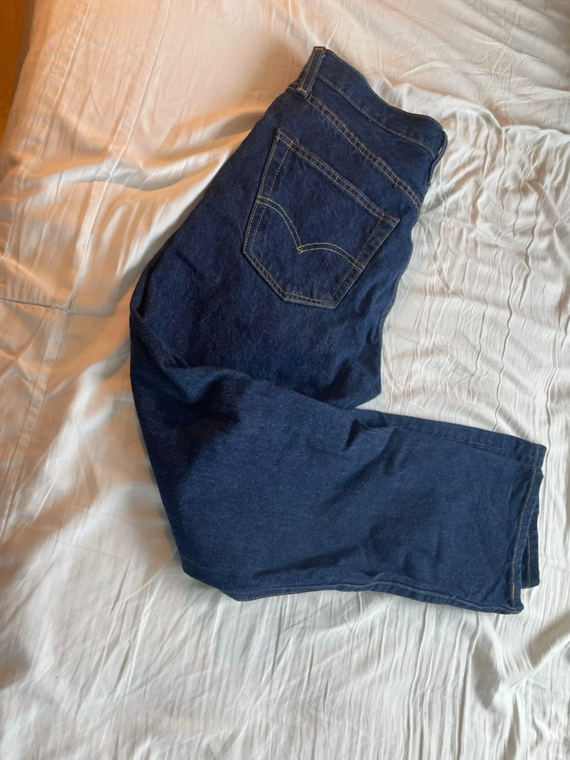 Mörkblå raka jeans - 1