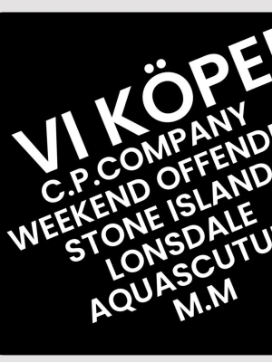 Svart affisch med vit text - Söker alla dessa. Rimliga priser. Köper även fotbollströjor nu till vm