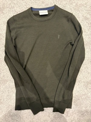 Stickad tröja Bruun & Stengade - Snygg mörkgrön stickad tröja från Bruun & Stengade | mycket bra skick | nypris ca 800 | mitt pris 349