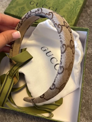 Hår accessoar - Brunt 