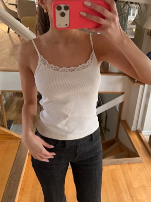 Brandy Melville  - Sött linne ifrån Brandy Melville ❣️