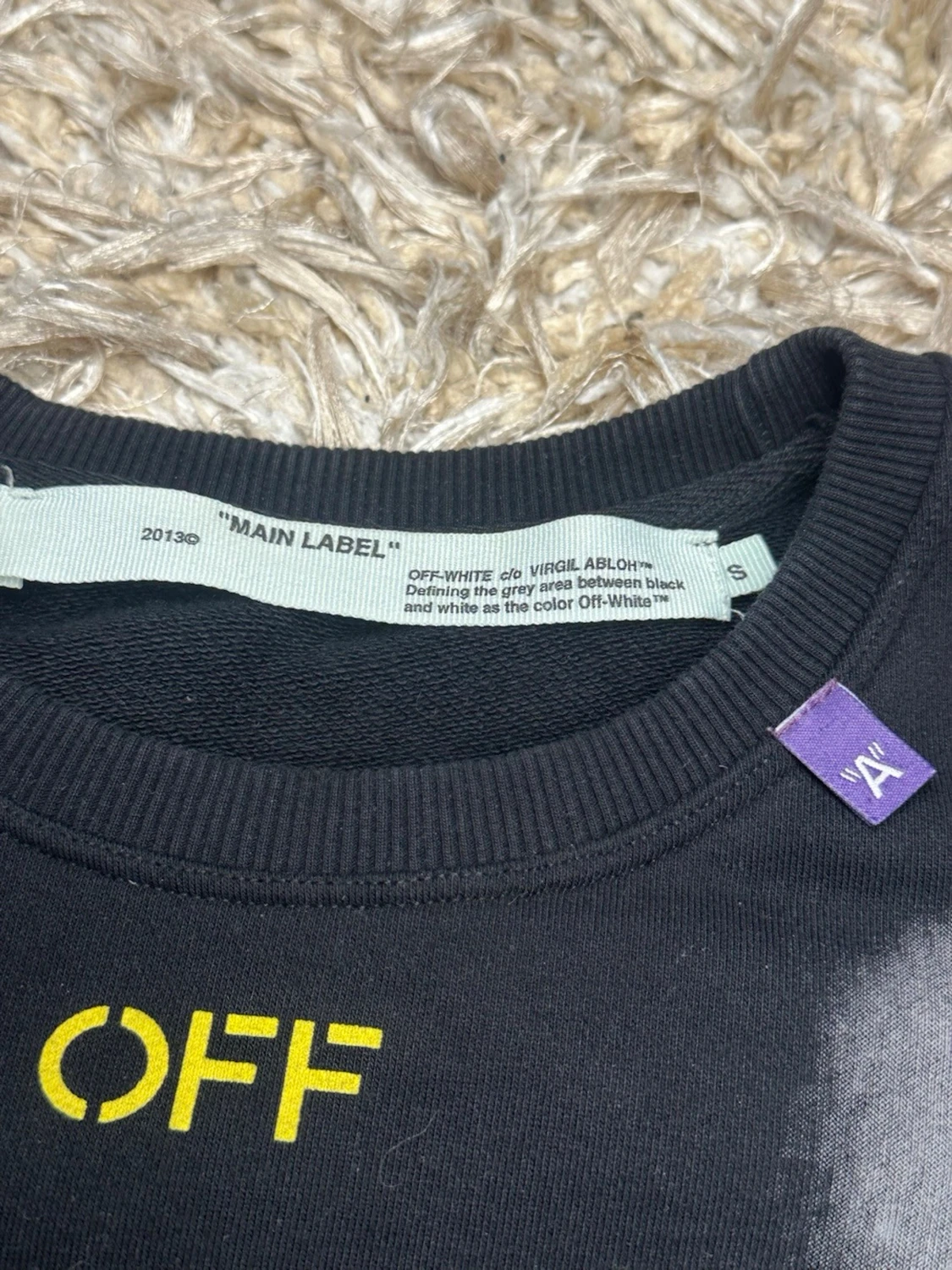 Off-White sweatshirt  - 1