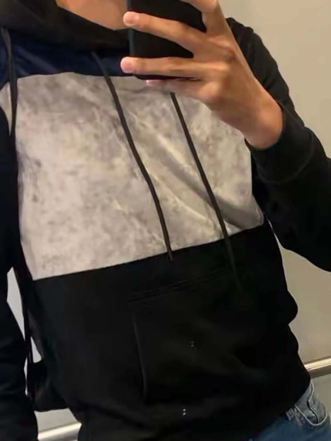 Söker denna la Vichy hoodie