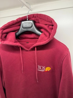 XOS Hoodie - Soft Xqs hoodie storlek M. Bra skick!