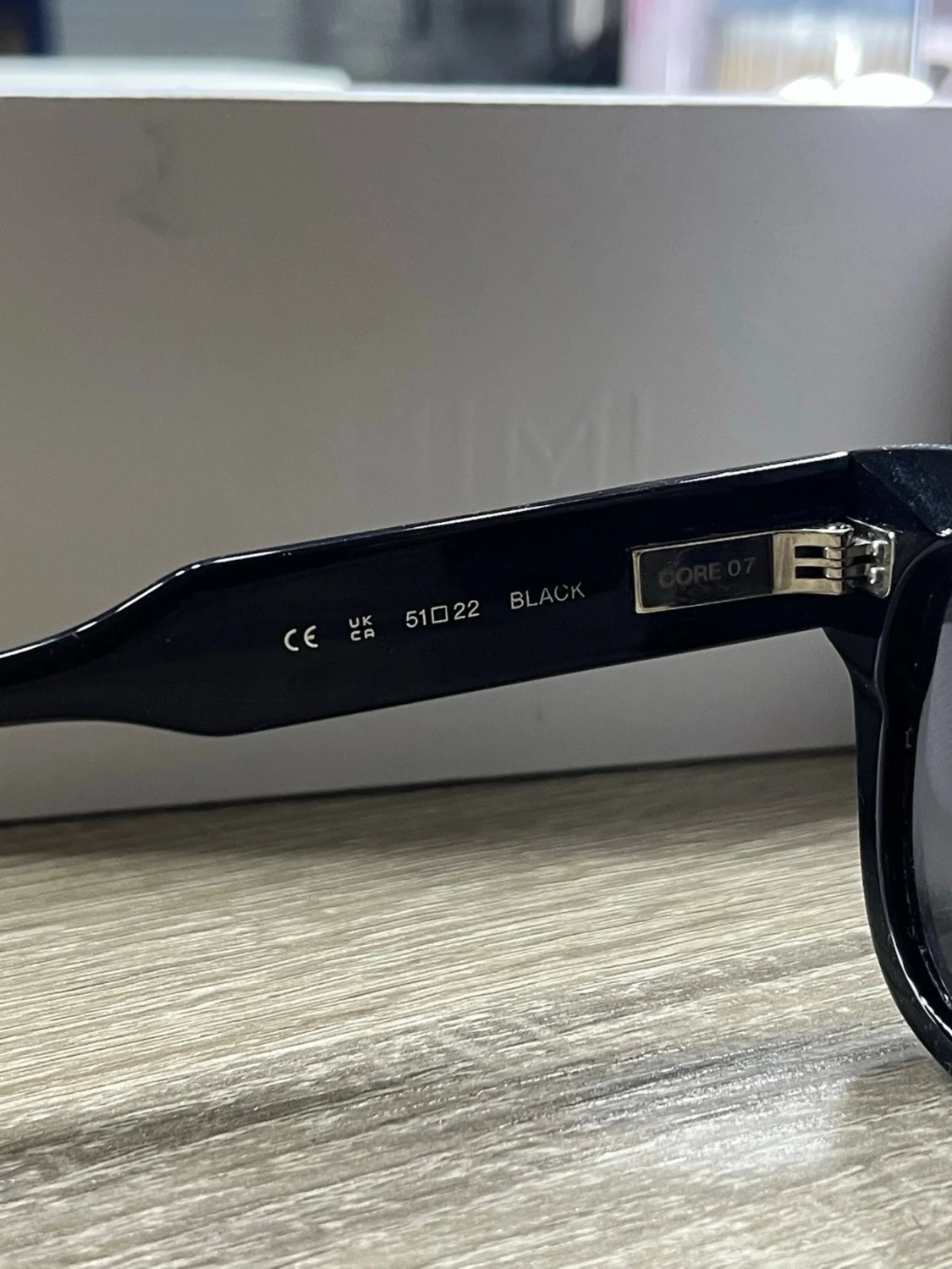 Svarta solglasögon från CHIMI - 2