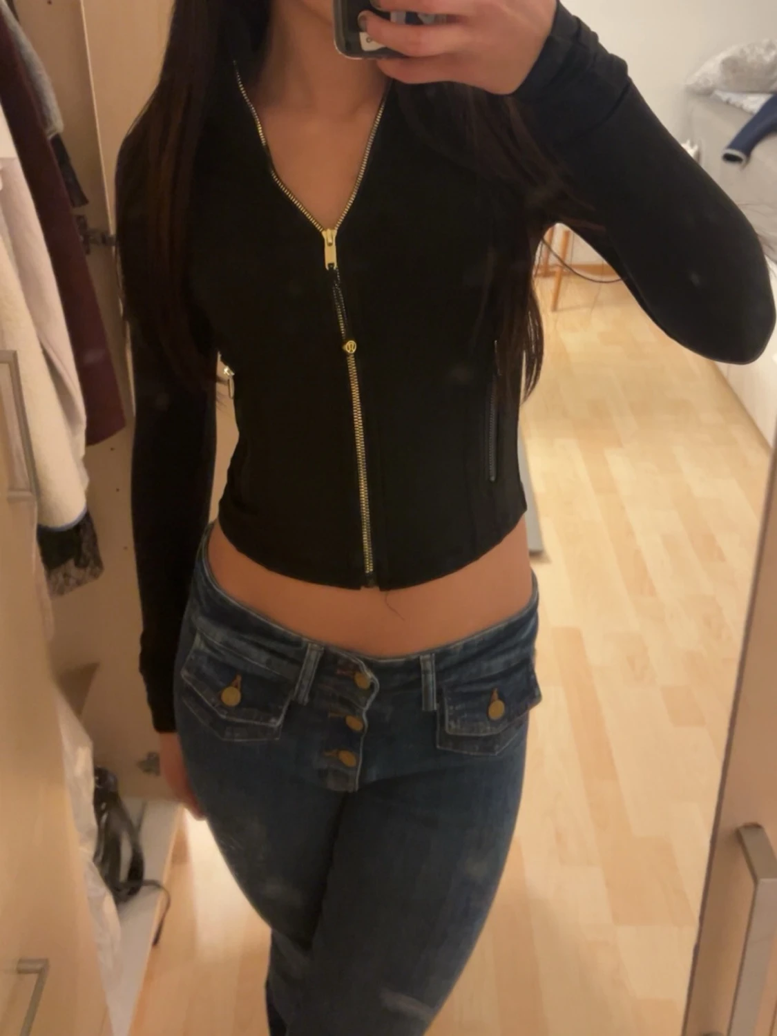 Lululemon - 1