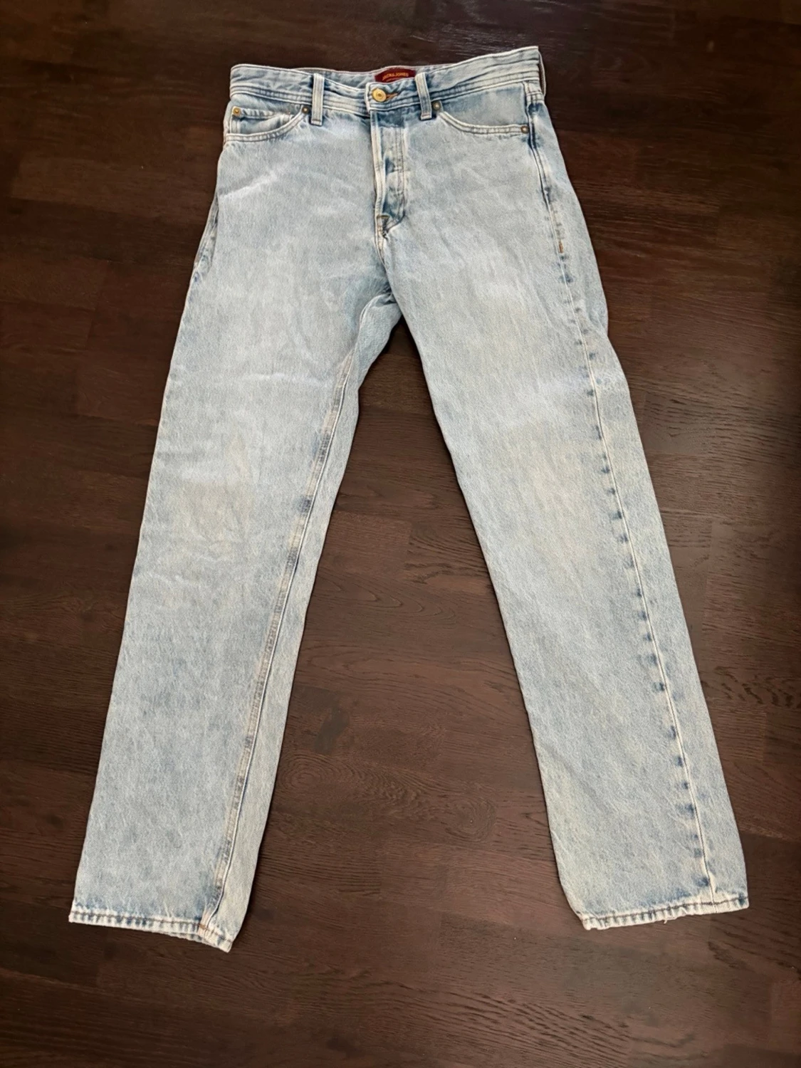 Ljusblå raka Jack&Jones jeans