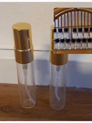 Essnce splitpaket  - 2 stycken 5 ml glasdekanter med spray ✨️Välj bland dofterna som finns på listor bland bilderna 