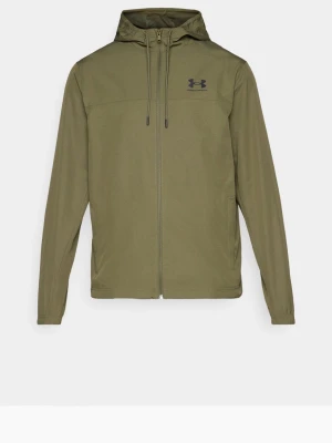 Mörkgrön Under Armour jacka - Helt ny under Armour jacka i snygg mörkgrön färg. Testad en gång sen aldrig använd så helt ny.