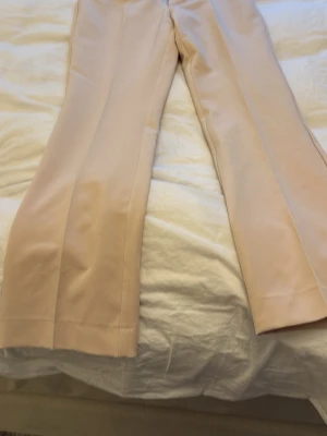 Kostymbyxor  - Lågmidjade 