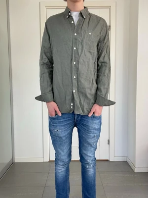Morris Linneskjorta  - Säljer nu denna Morris linneskjorta, skriv för fler bilder/frågor🙌🏼