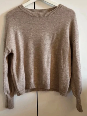 Stickad - Strl XS/S